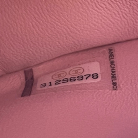 SOLD Chanel 21S Rose Clair Medium Classic Flap Bag - Picture 7 of 10